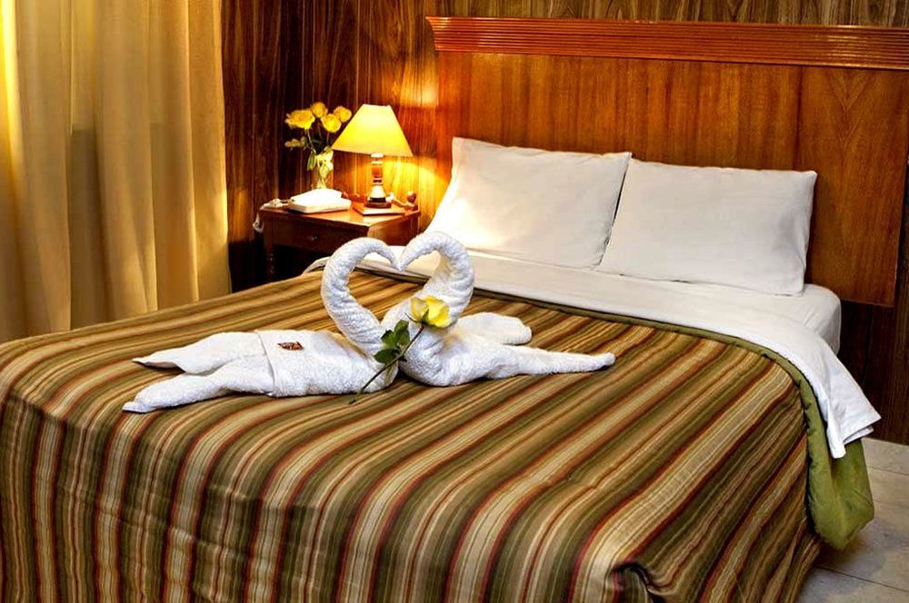 Hotel El Tumi 2 อัวรัซ ภายนอก รูปภาพ
