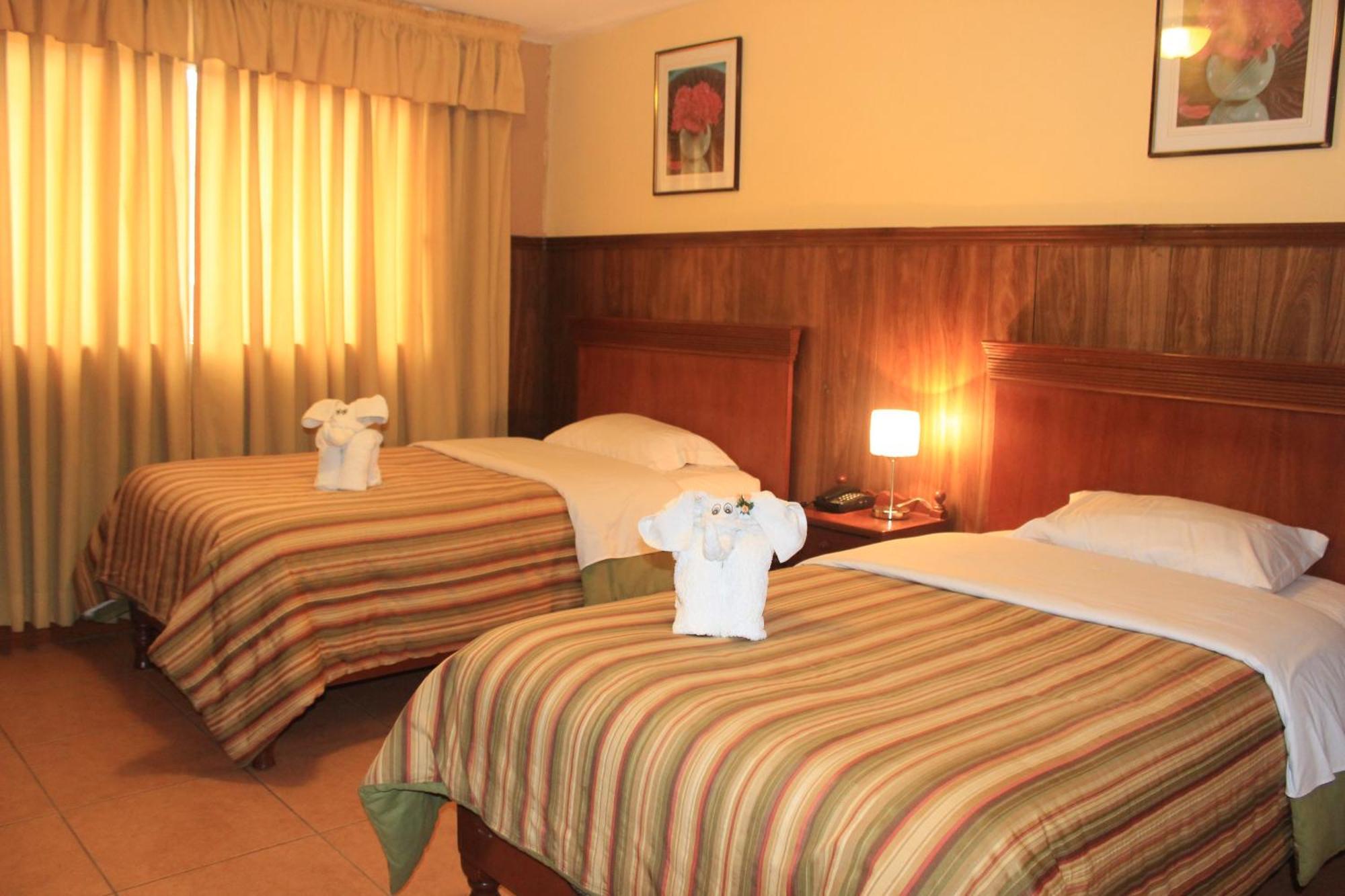Hotel El Tumi 2 อัวรัซ ภายนอก รูปภาพ