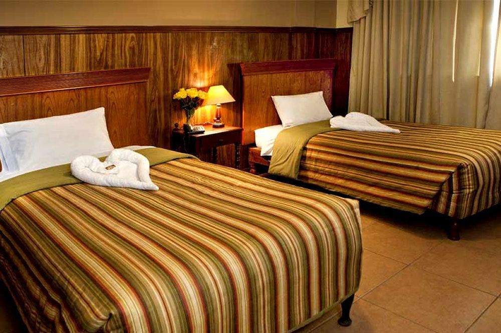 Hotel El Tumi 2 อัวรัซ ภายนอก รูปภาพ
