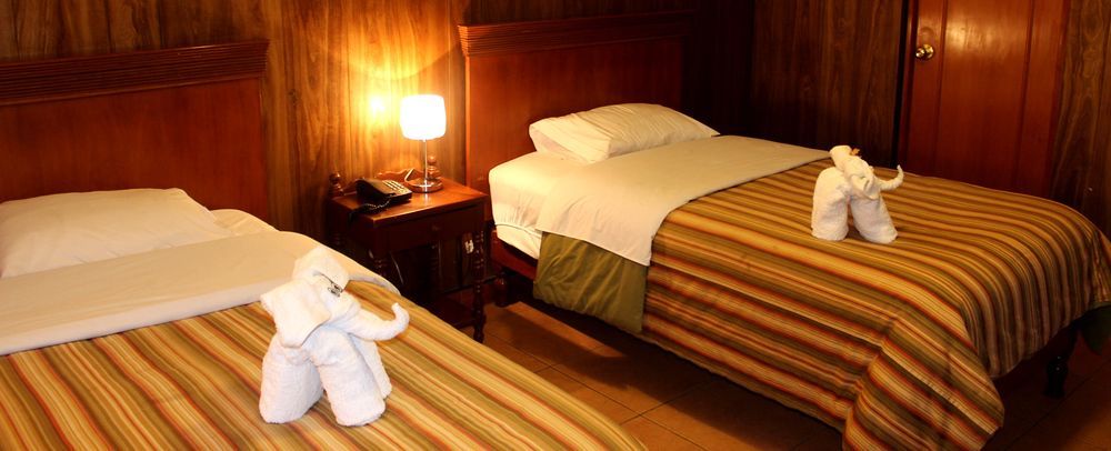 Hotel El Tumi 2 อัวรัซ ภายนอก รูปภาพ